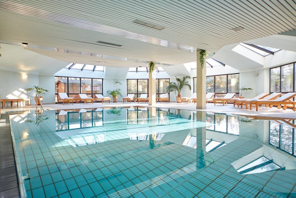 Hotel Moselpark 베른카슈텔쿠에스 외부 사진