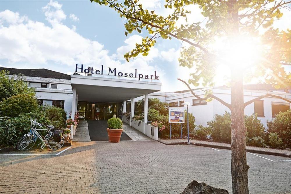 Hotel Moselpark 베른카슈텔쿠에스 외부 사진